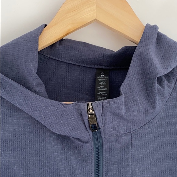 Lululemon Jacket - Picture 2 of 5